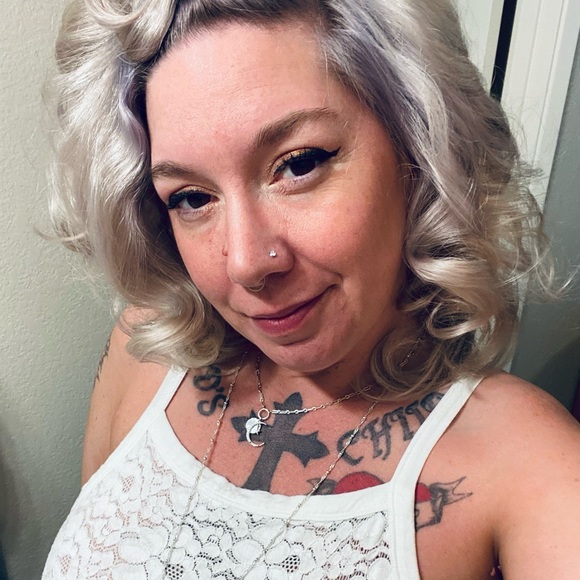 Meet your Posher, Star - Picture 1 of 1